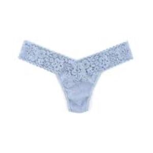 NEW Hanky Panky daily lace low-rise thong gray mist